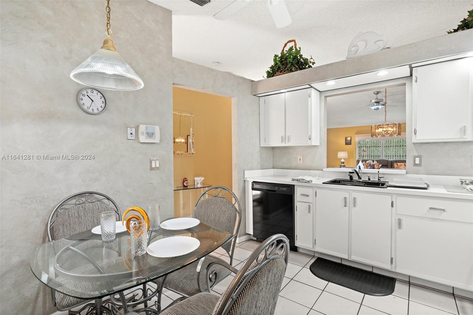 WHISPER WALK/EASTGATE - Residential