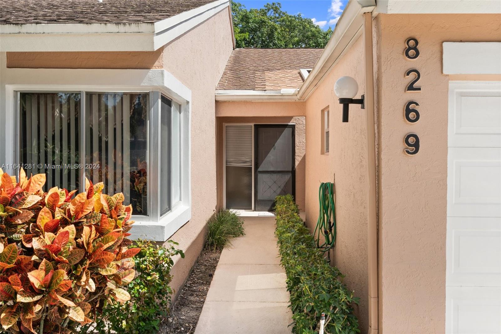 WHISPER WALK/EASTGATE - Residential