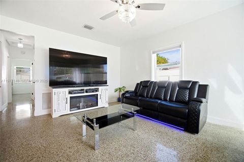 Tiny photo for 1455 NE 180th St, North Miami Beach, FL 33162 (MLS # A11977148)