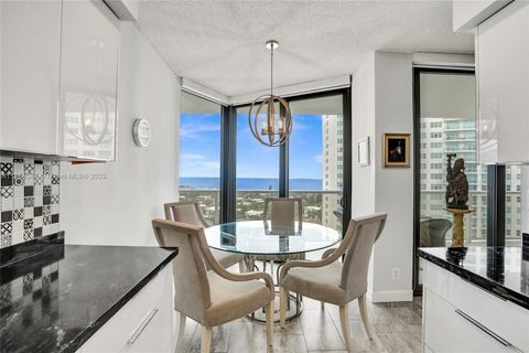 Photo of 20281 E Country Club Dr #1712, Aventura, FL 33180 (MLS # A11864043)