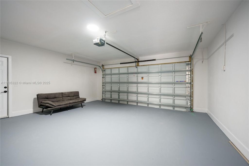 listing image 53