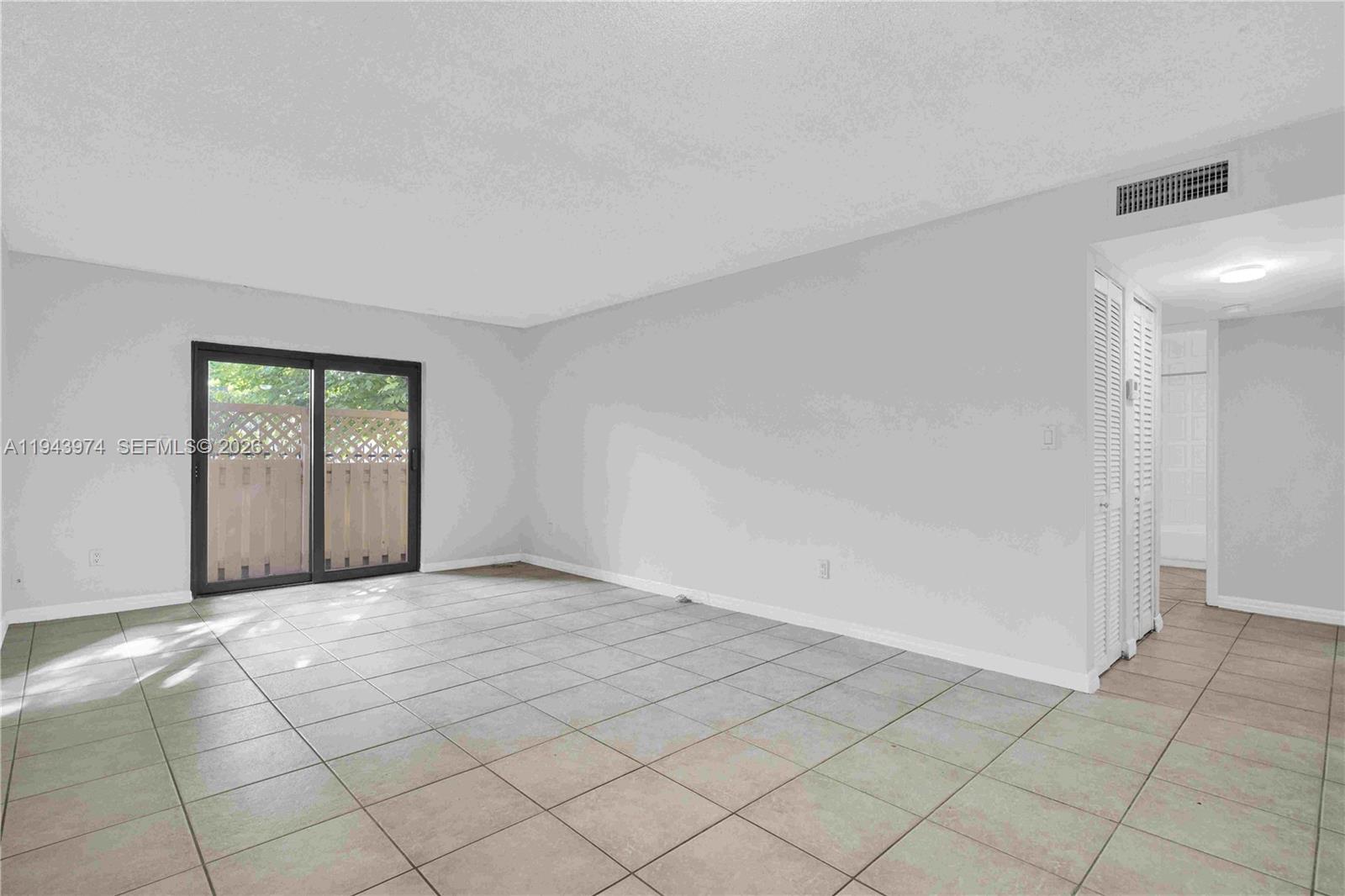 COURTYARDS AT KENDALL CON - Residential