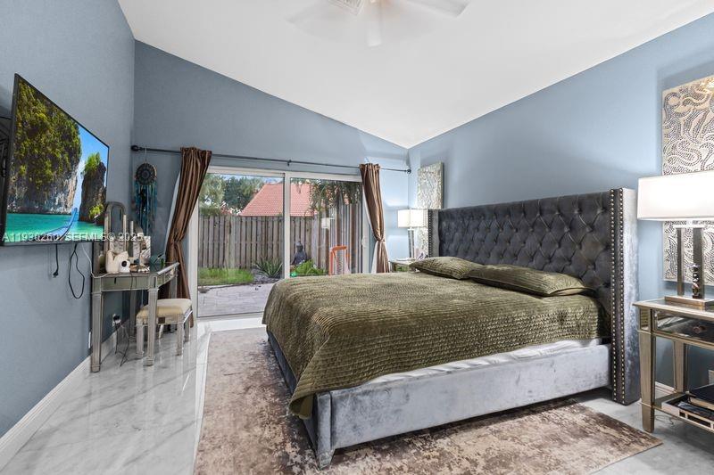 HOLIDAY SPRINGS EAST - Residential Lease