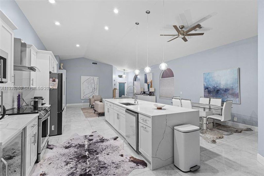 Photo of 6952 NW 27th Ct #6952, Margate, FL 33063 (MLS # A11930260)