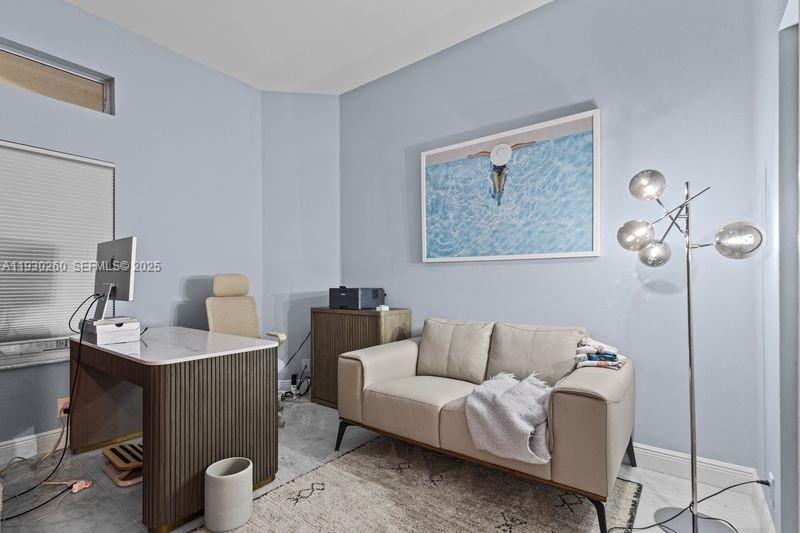 HOLIDAY SPRINGS EAST - Residential Lease