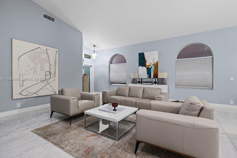 HOLIDAY SPRINGS EAST - Residential Lease