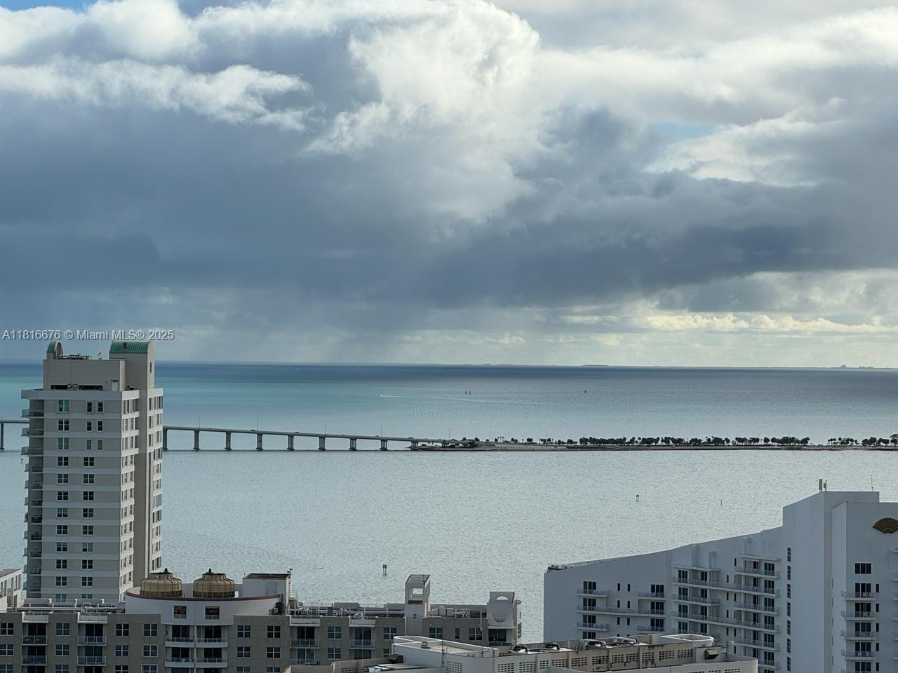 THREE TEQUESTA POINT COND - Residential Lease