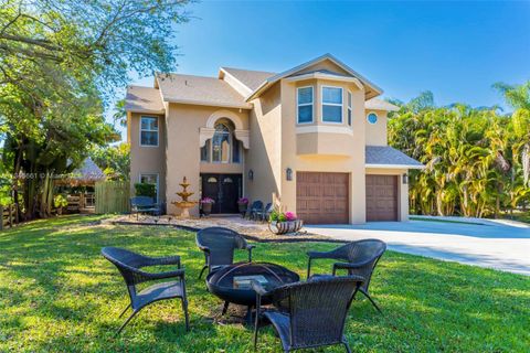 Photo of 2631 SW 136th Ave, Davie, FL 33330 (MLS # A11348661)