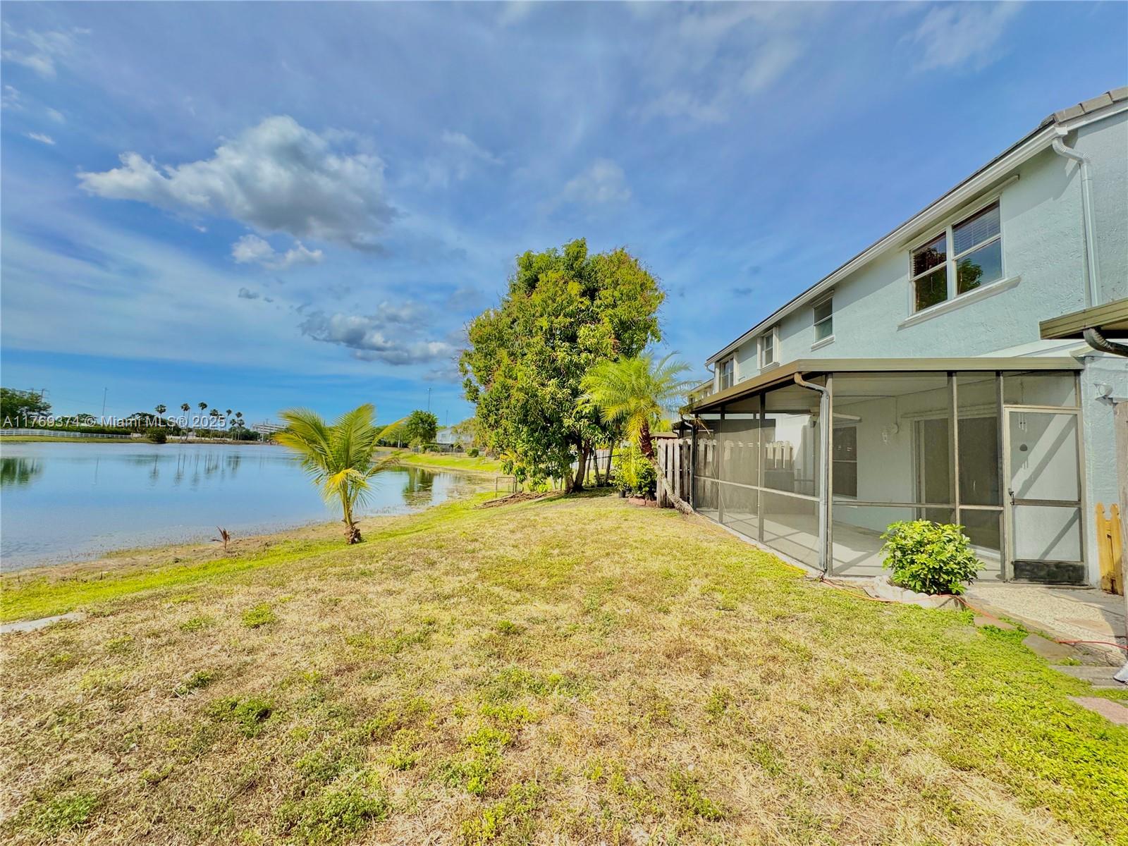 4763 Grapevine Way 4763