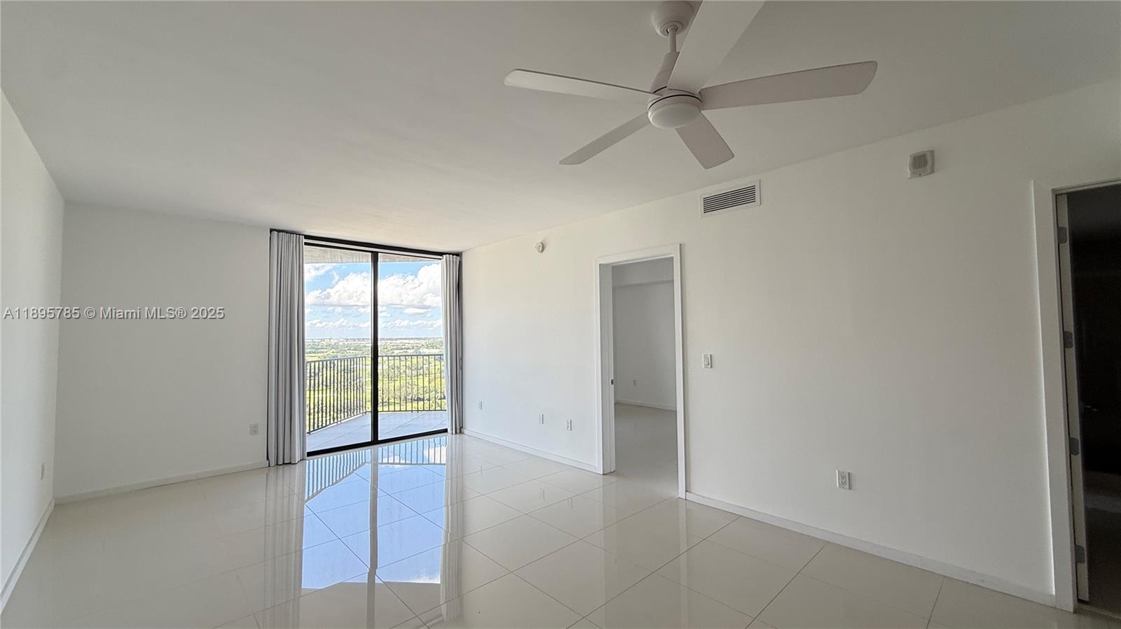 5300 PASEO CONDO - Residential