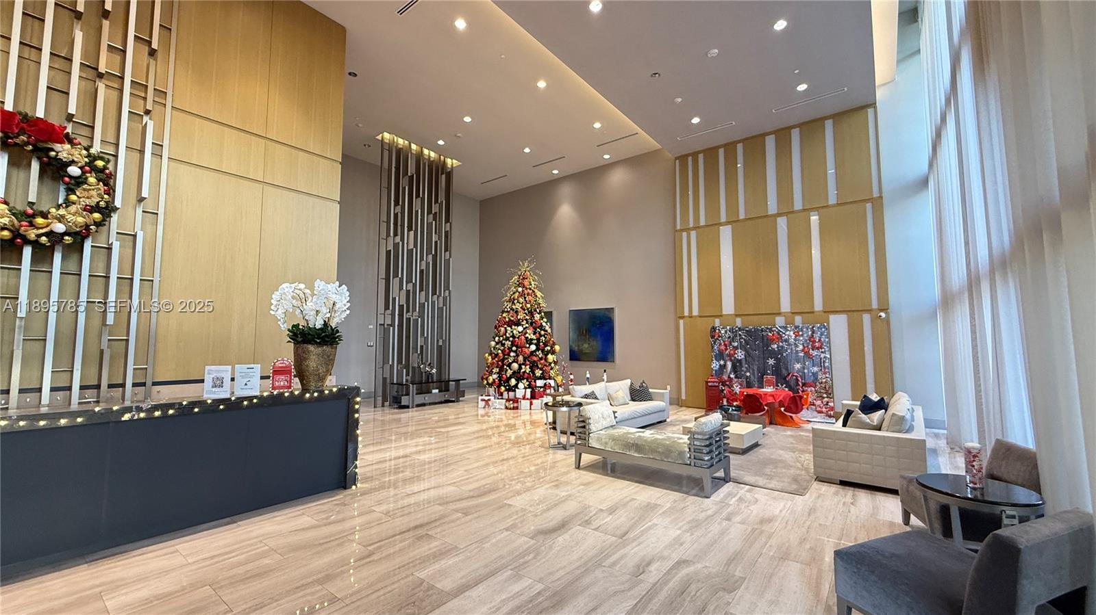 5300 PASEO CONDO - Residential