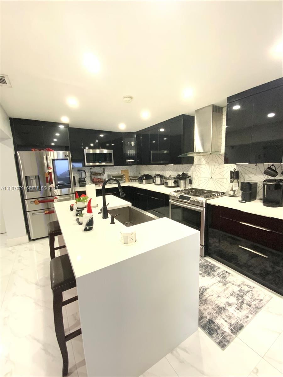 LIBERTY HOMES ESTATES SEC - Residential