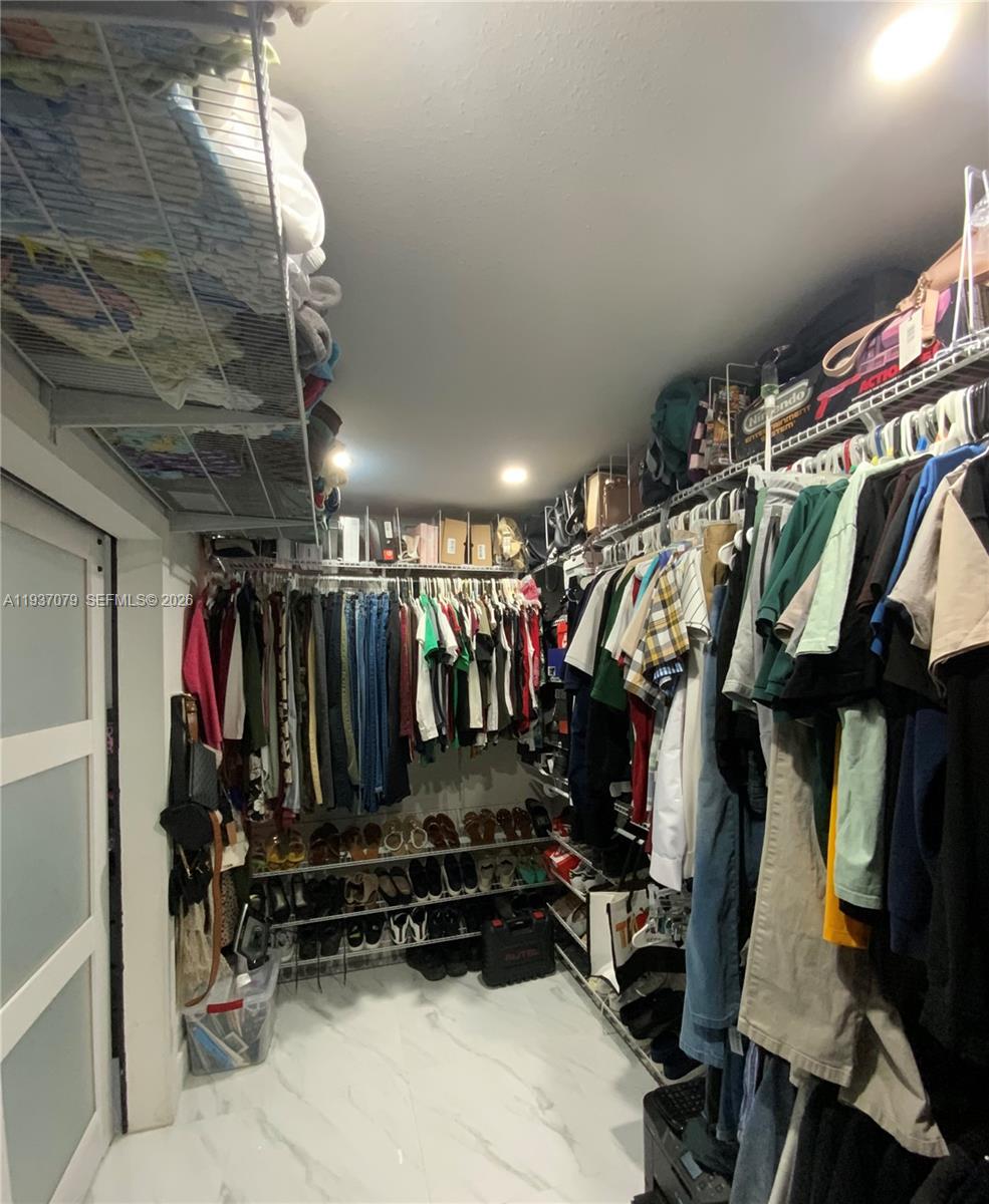 LIBERTY HOMES ESTATES SEC - Residential