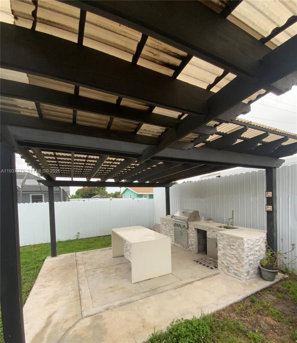 LIBERTY HOMES ESTATES SEC - Residential