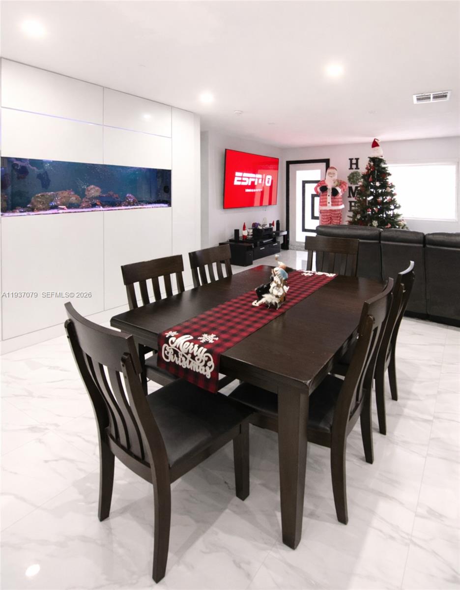 LIBERTY HOMES ESTATES SEC - Residential