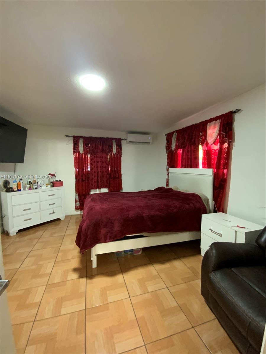 LIBERTY HOMES ESTATES SEC - Residential