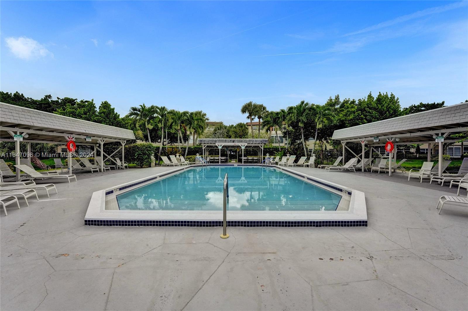 DOGWOOD GARDENS CONDO - Residential