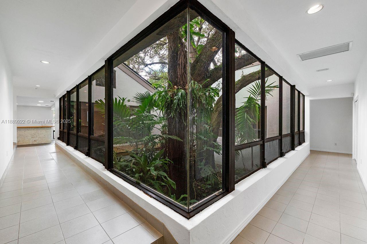 View photos, virtual tours, details... 7605 SW 160th Ter