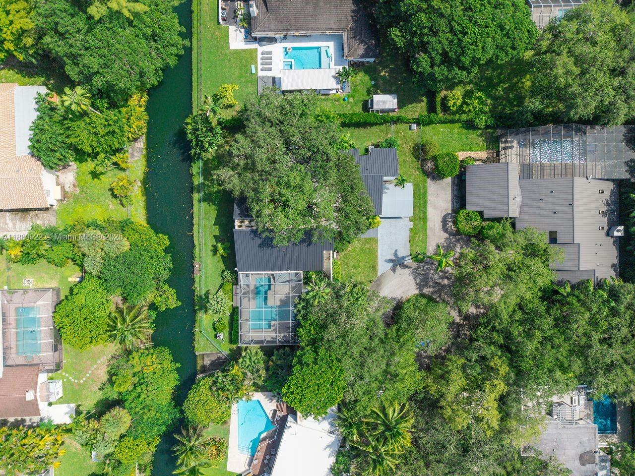 View photos, virtual tours, details... 7605 SW 160th Ter