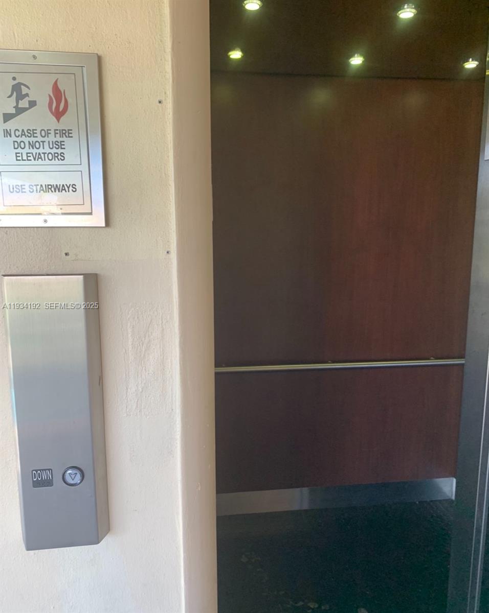 BERKELEY DIPLOMAT CO-OP - Residential