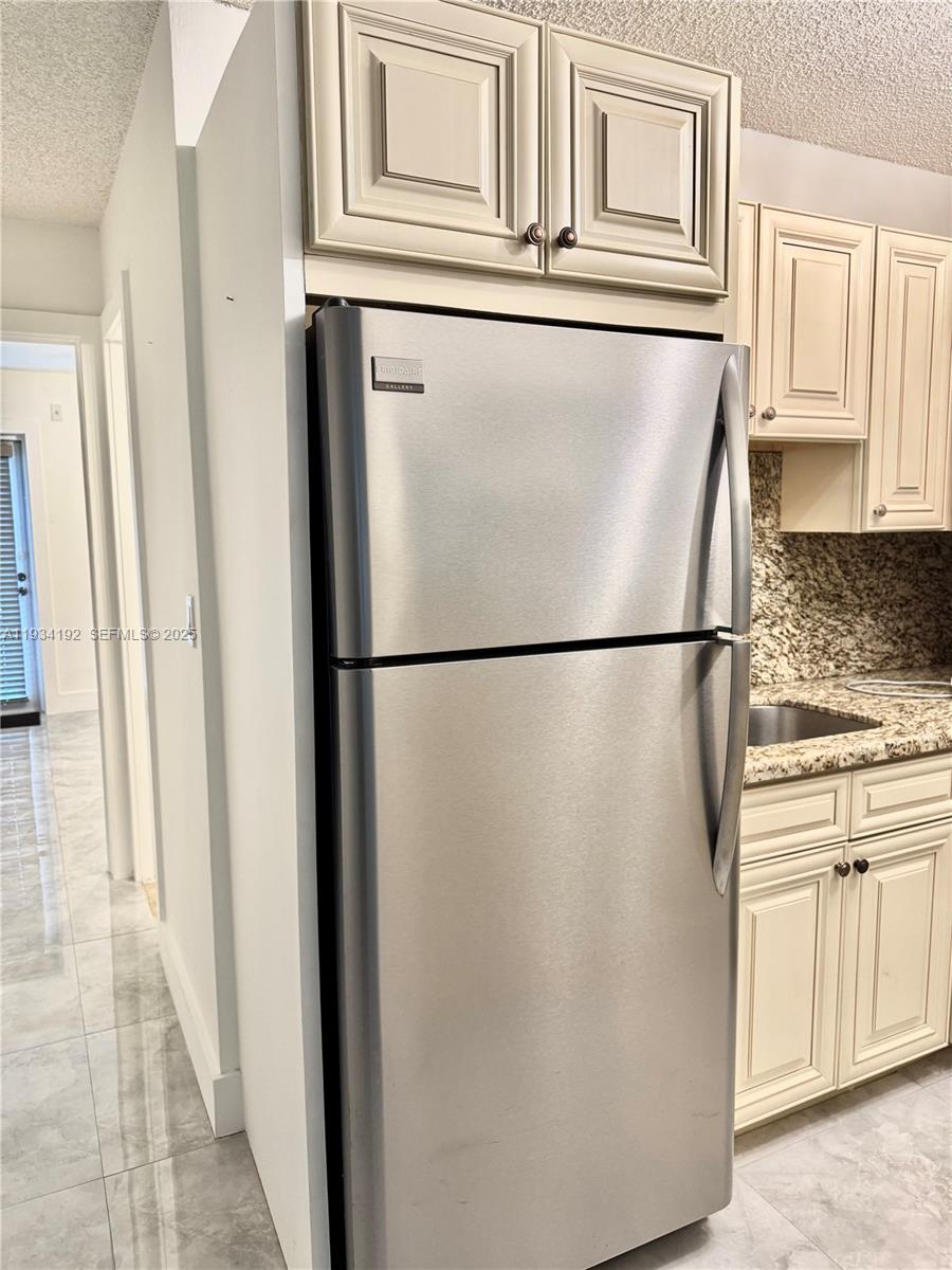 BERKELEY DIPLOMAT CO-OP - Residential