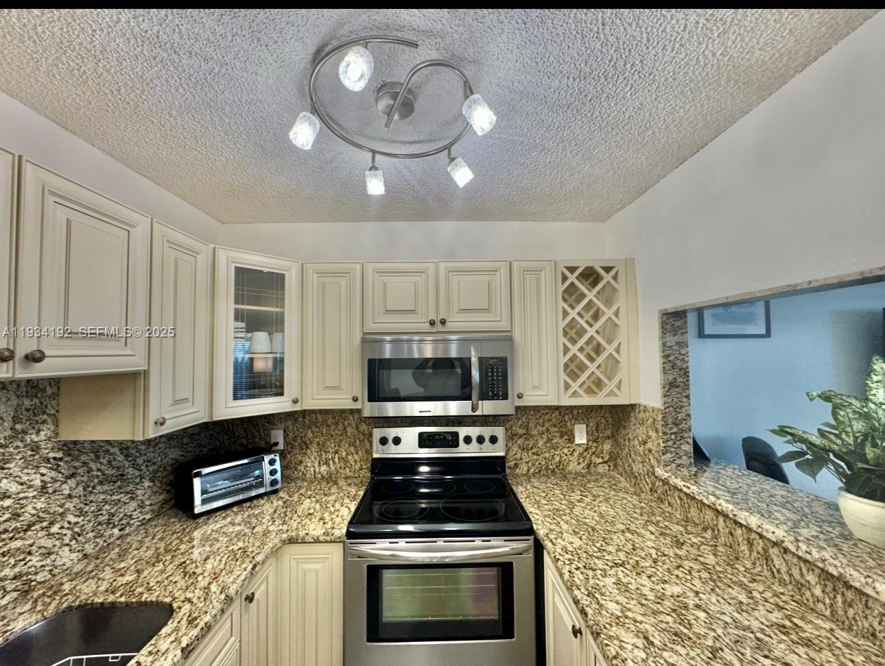 900 Atlantic Shores Blvd 126