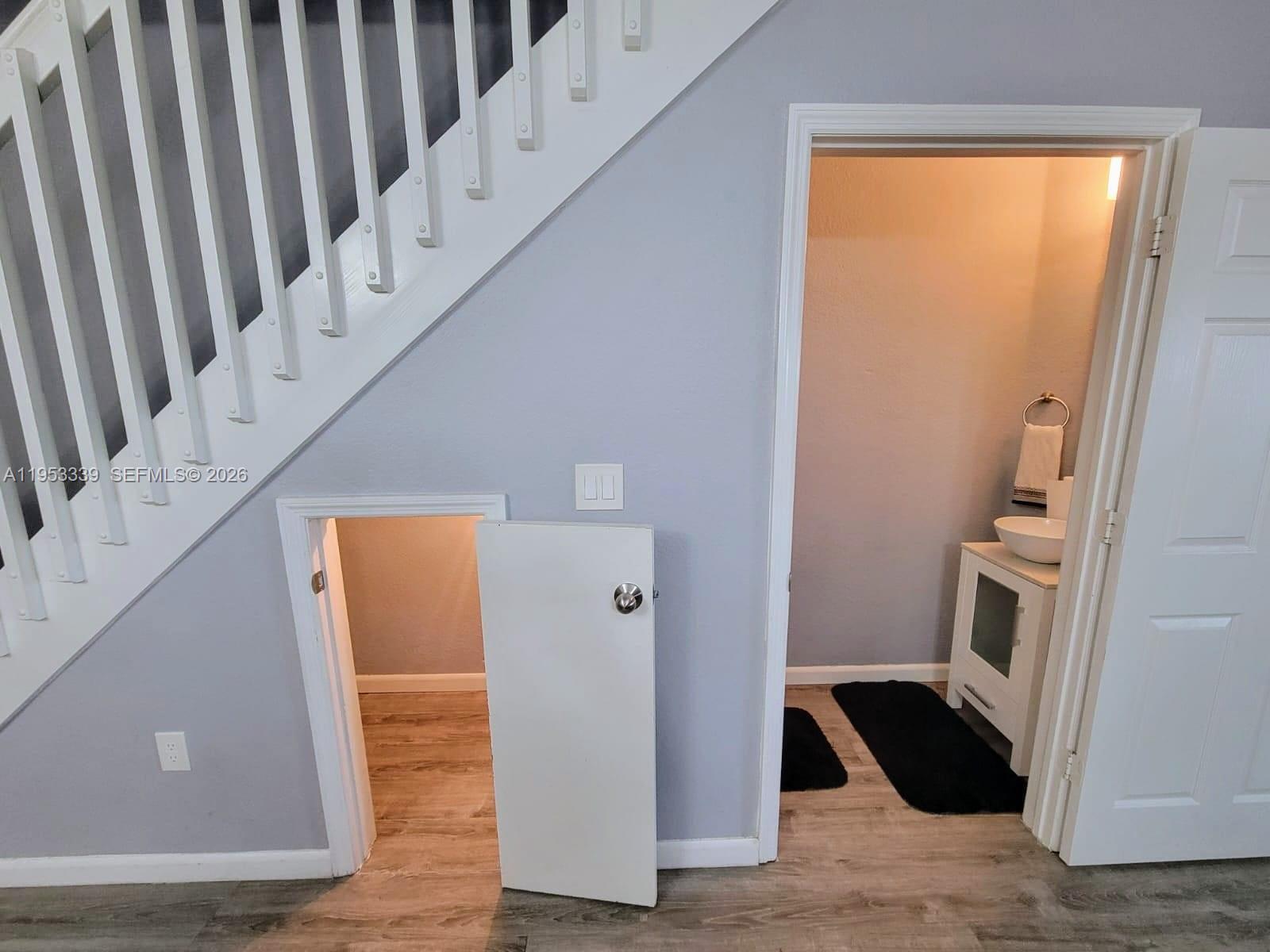 SANTA MONICA - Residential