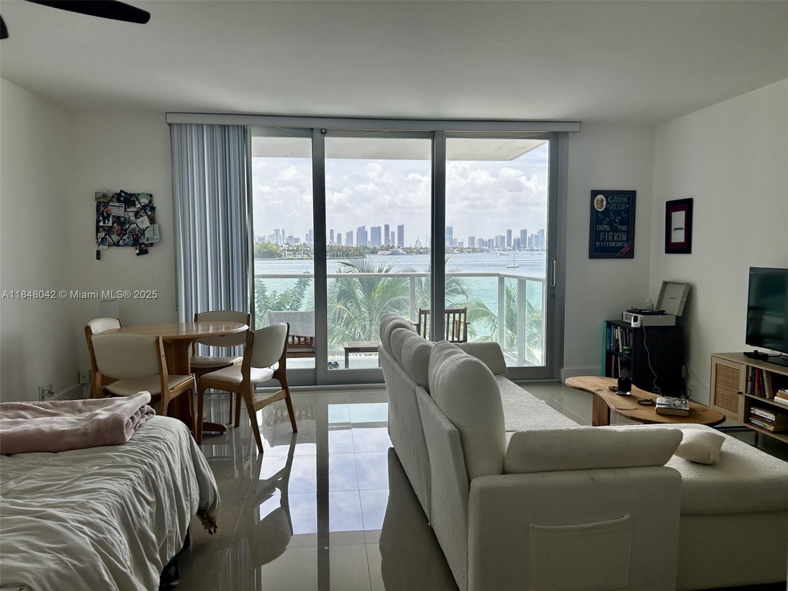 Enjoy stunning direct bay views from this beautifully renovated studio featuring an updated kitchen with stainless steel appliances, a modernized bathroom, and new flooring. Benefit from the convenience of in-unit laundry and the added security of impact windows. The Mirador offers full-service amenities including a heated pool, spa, and state-of-the-art fitness center. Ideally situated across from Whole Foods, restaurants, and near Flamingo Park. One year lease.