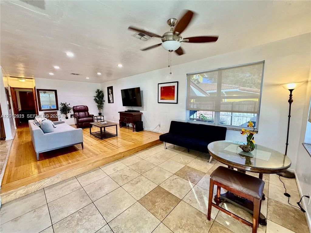 Photo of 45 SE 14th St #1, Dania Beach, FL 33004 (MLS # A12012613)
