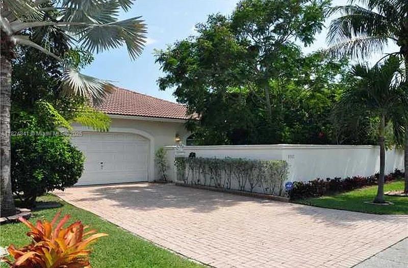 Property for Sale at 810 Ne 21st Dr, Wilton Manors, Broward County, Florida - Bedrooms: 3 
Bathrooms: 3  - $838,900