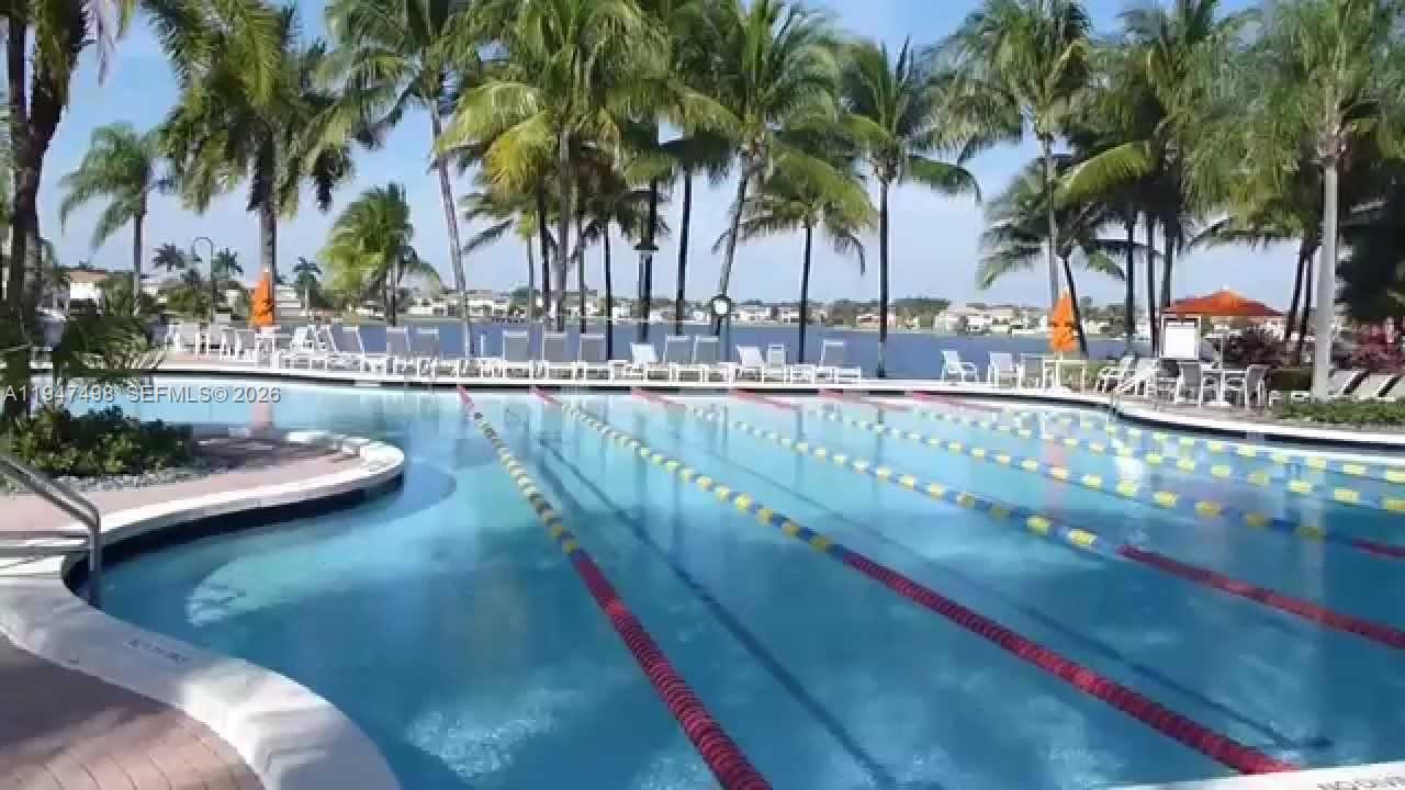 DORAL ISLES-ANTILLES - Residential