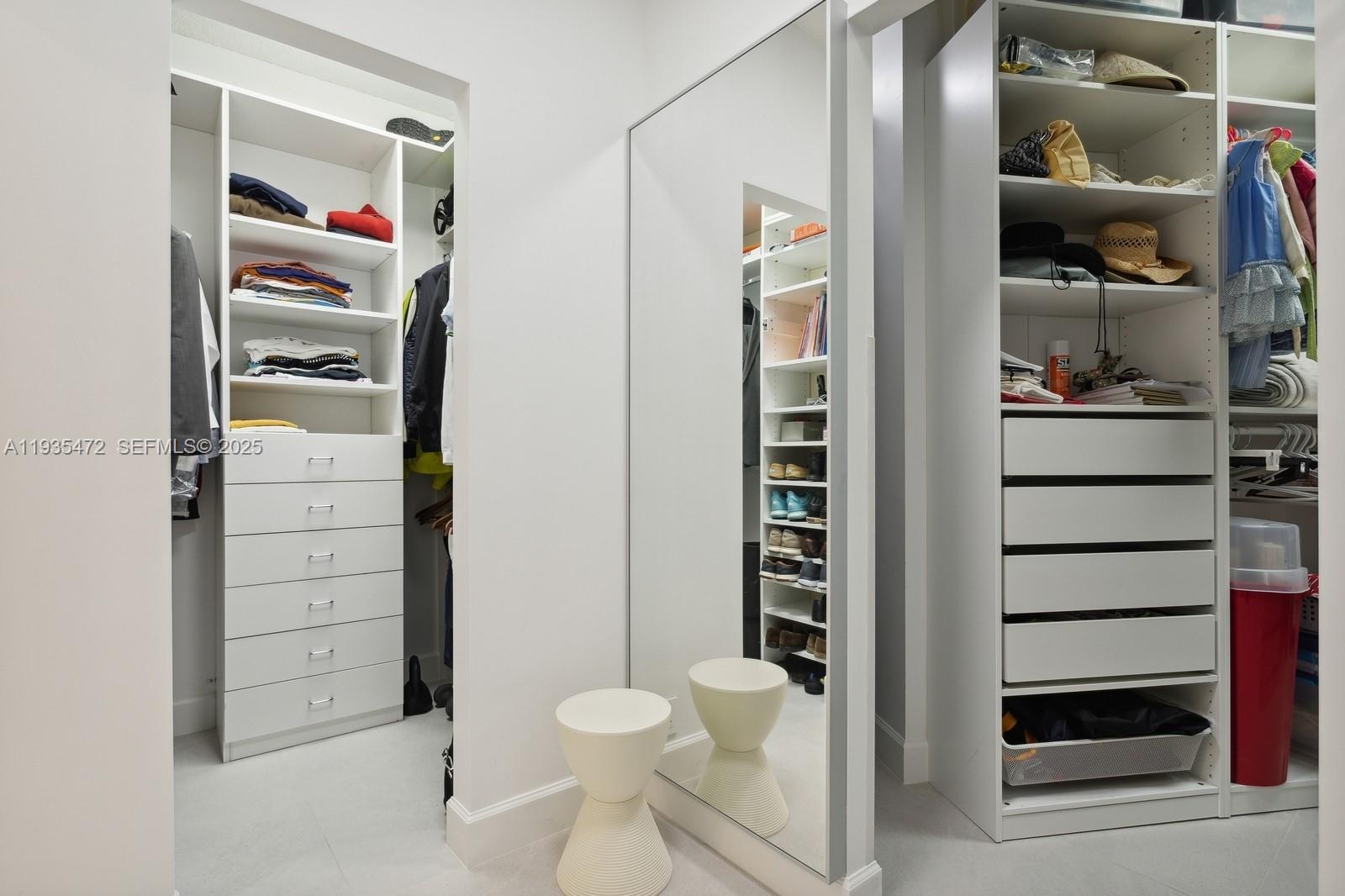 1111 Crandon Blvd B101