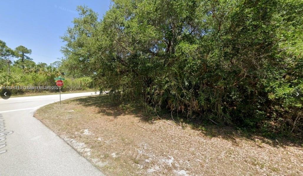 PORT CHARLOTTE - Land