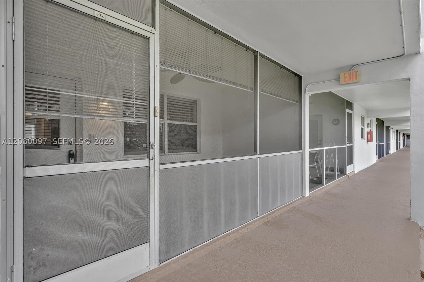 580 Egret Dr 102