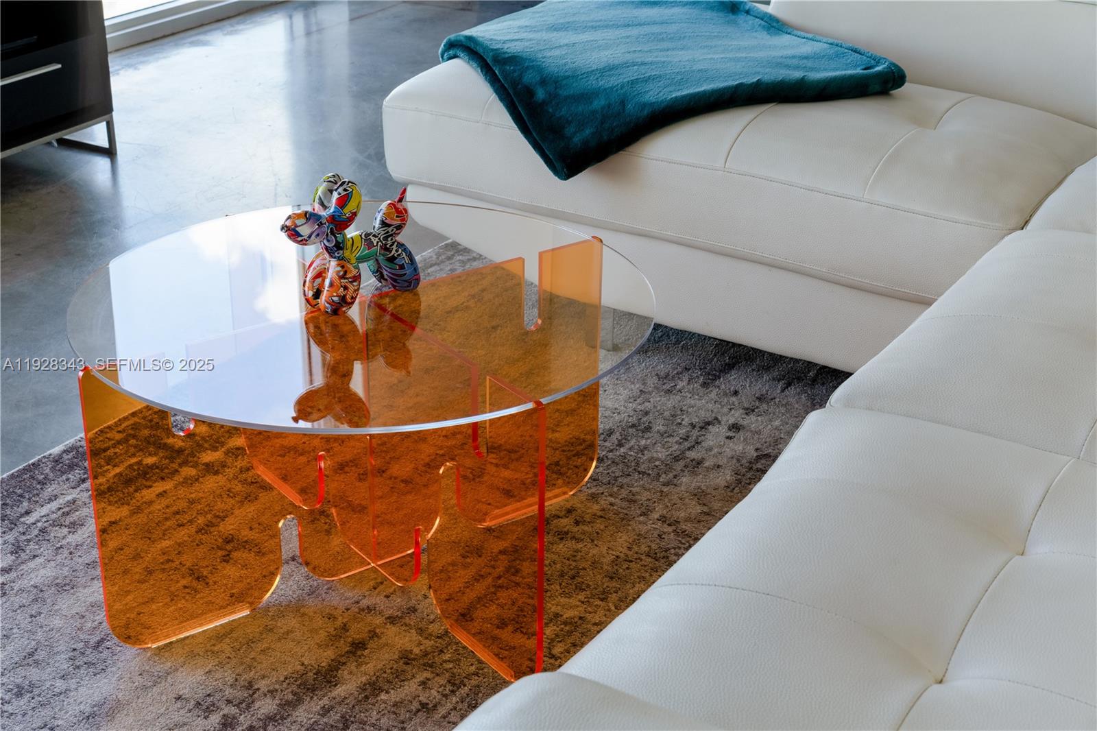 CENTRO CONDO - Residential Lease