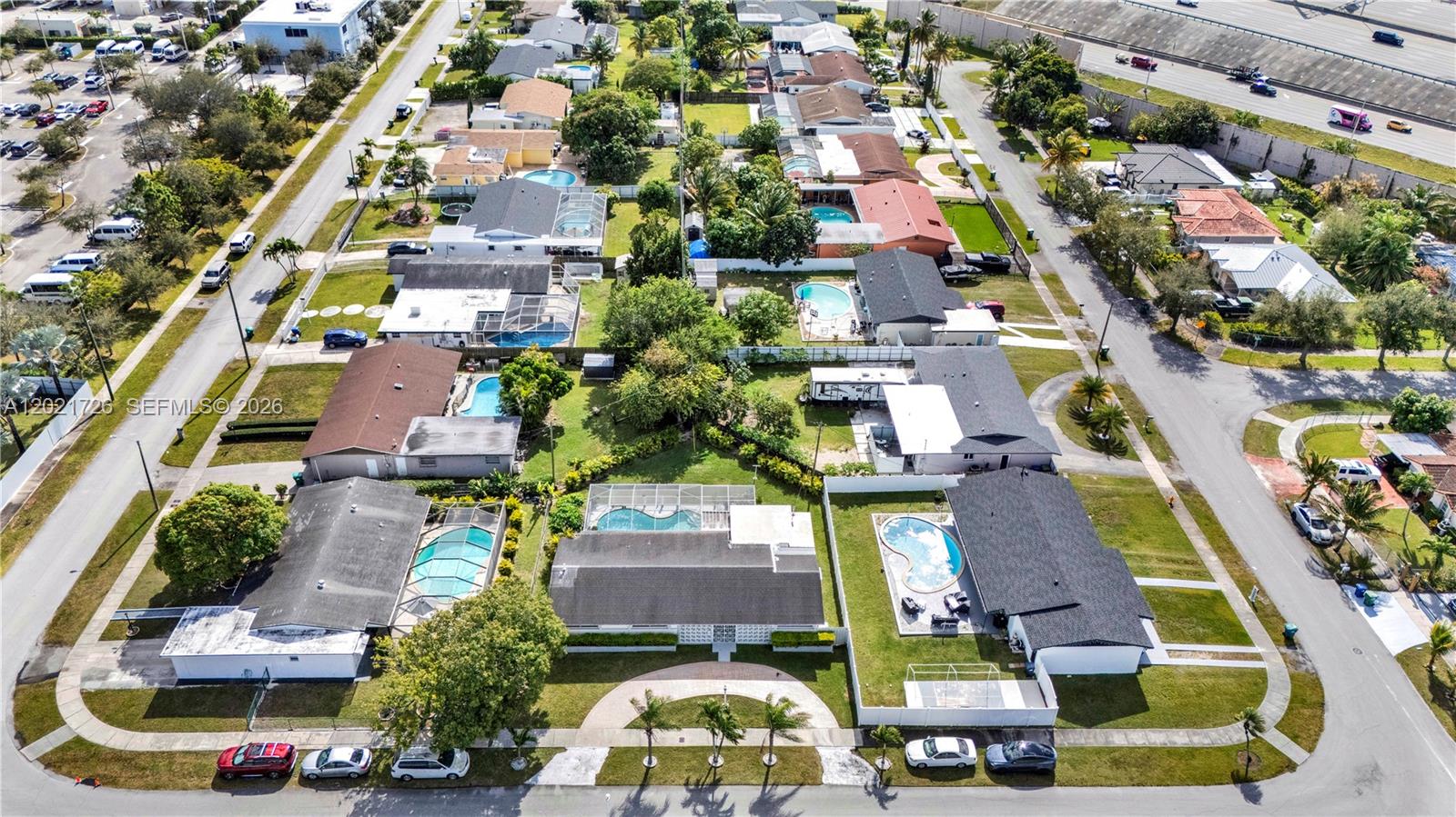 GREEN HILLS SEC 1 - Residential