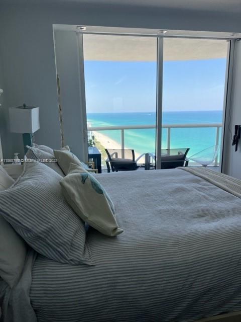 6365 Collins Avenue 2811