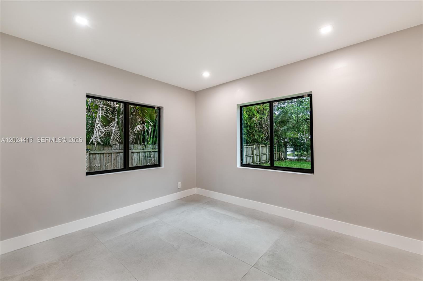 DUNNINGS MIAMI SHORES EXT - Residential Lease