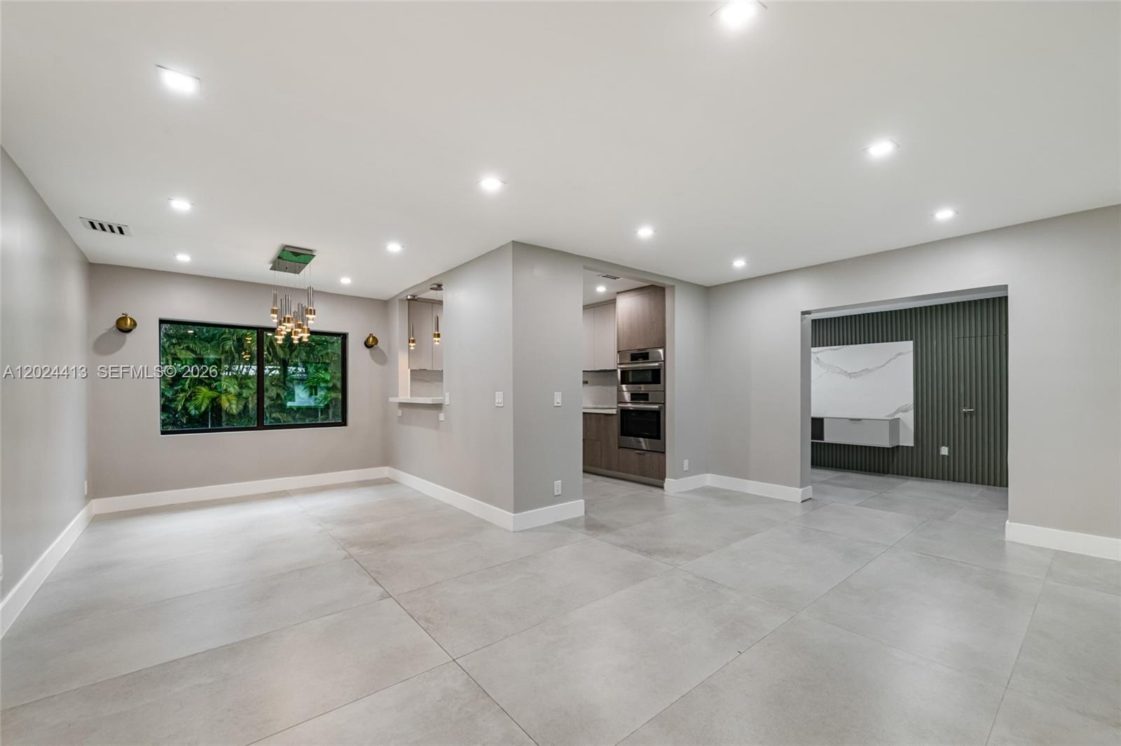 DUNNINGS MIAMI SHORES EXT - Residential Lease