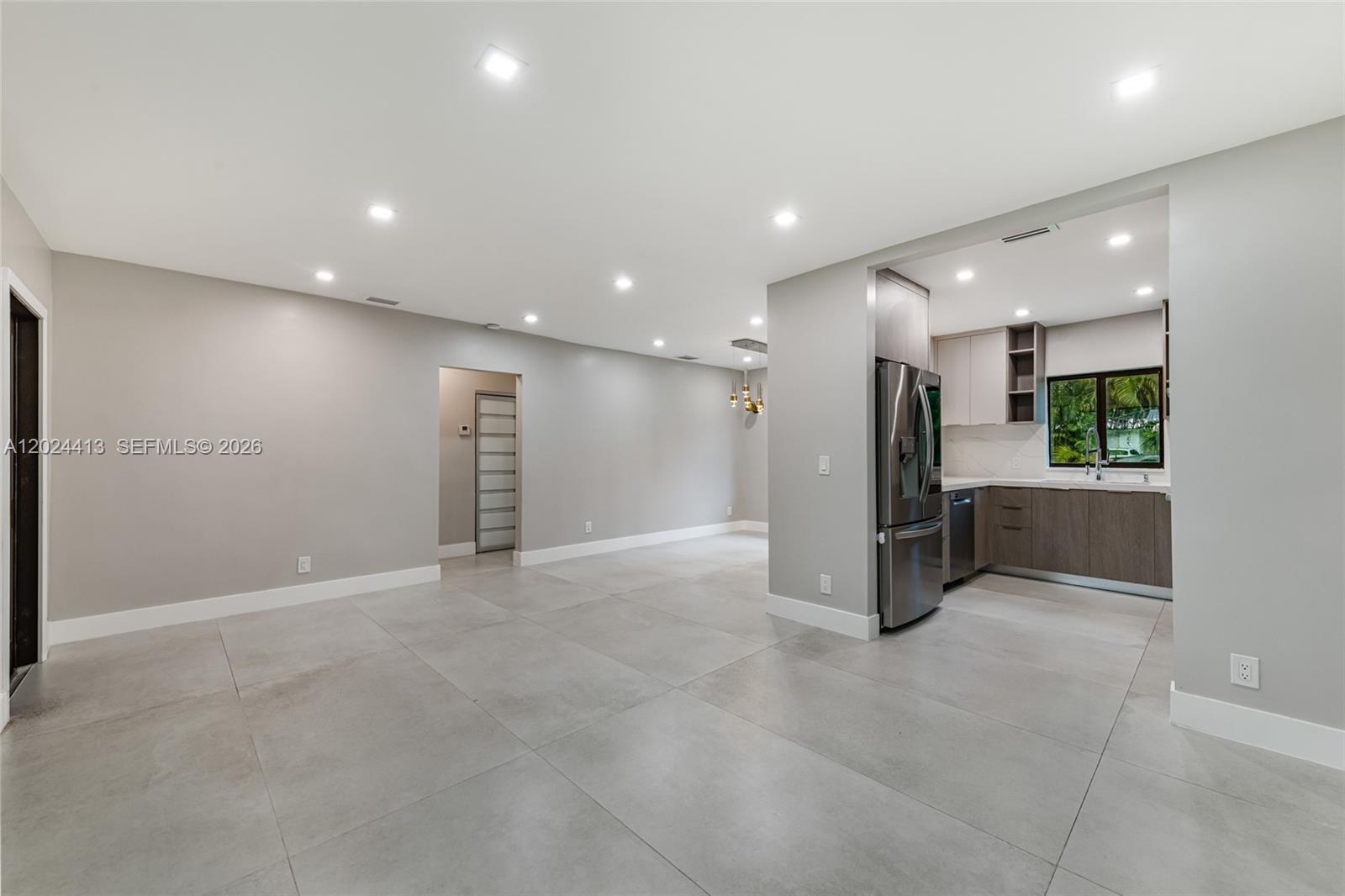 DUNNINGS MIAMI SHORES EXT - Residential Lease