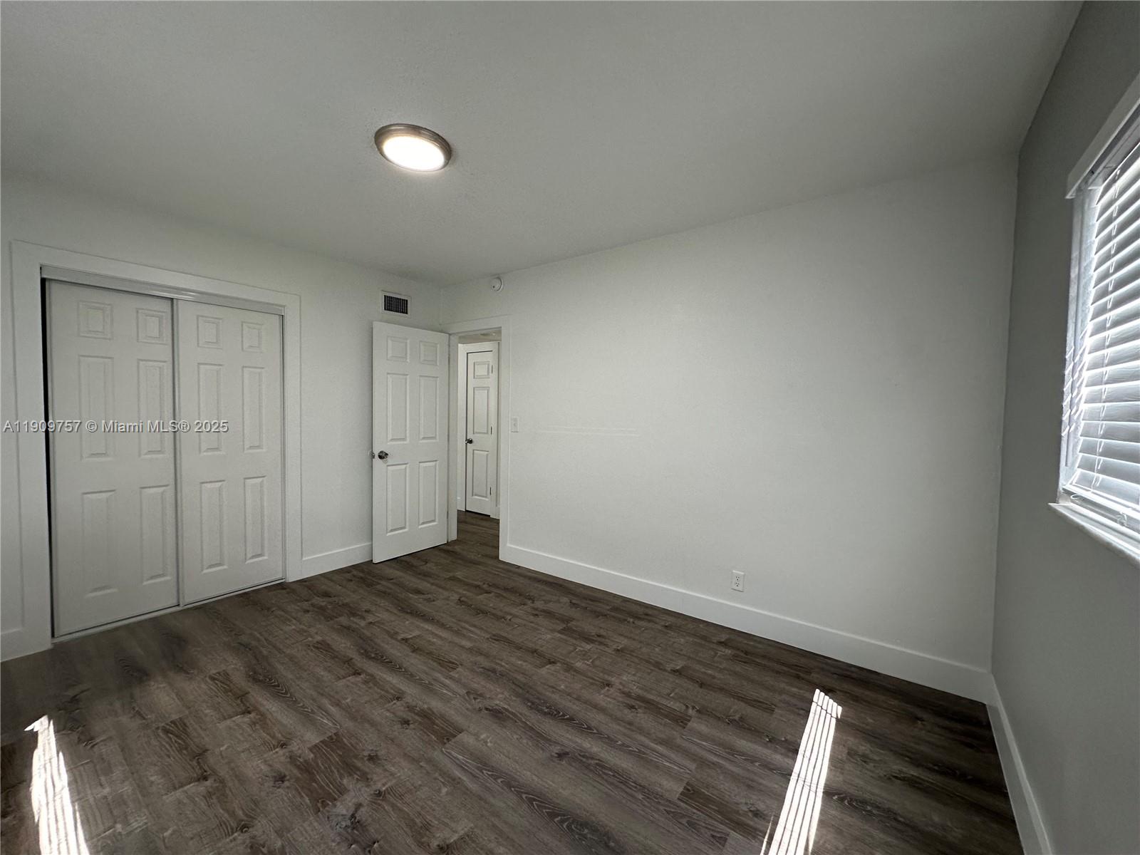 OAKLAND MANORS AMENDED PL - Residential Lease