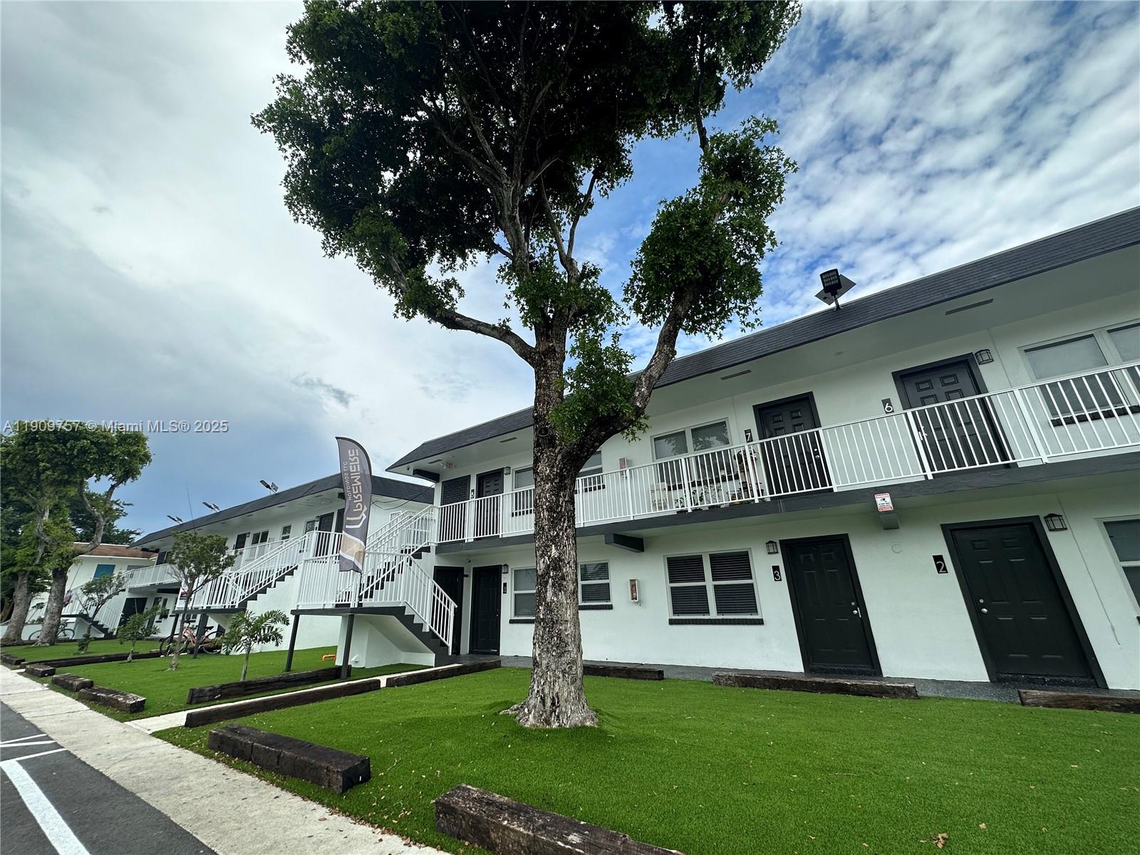 OAKLAND MANORS AMENDED PL - Residential Lease