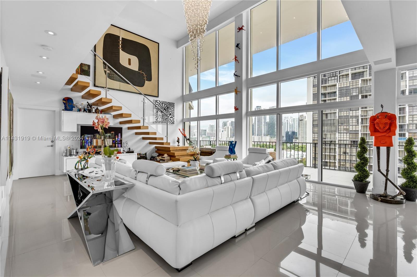 BRICKELL PLACE PHASE II C - Residential
