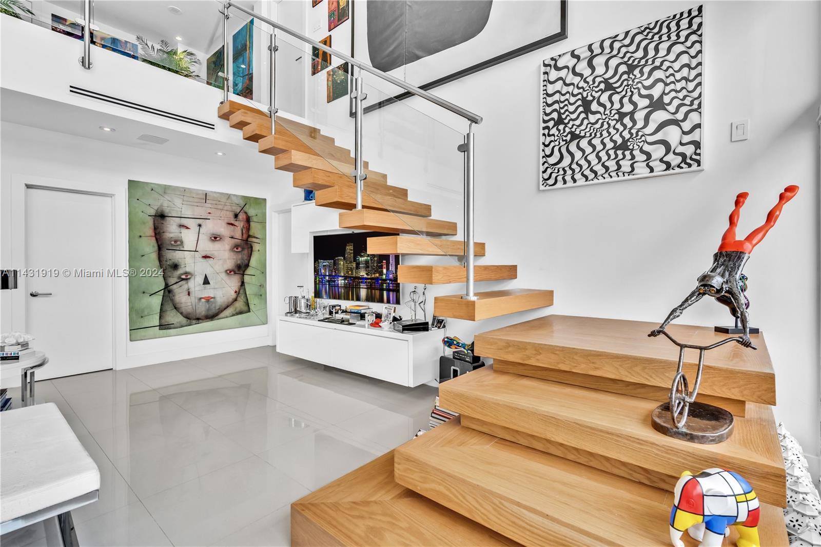 BRICKELL PLACE PHASE II C - Residential