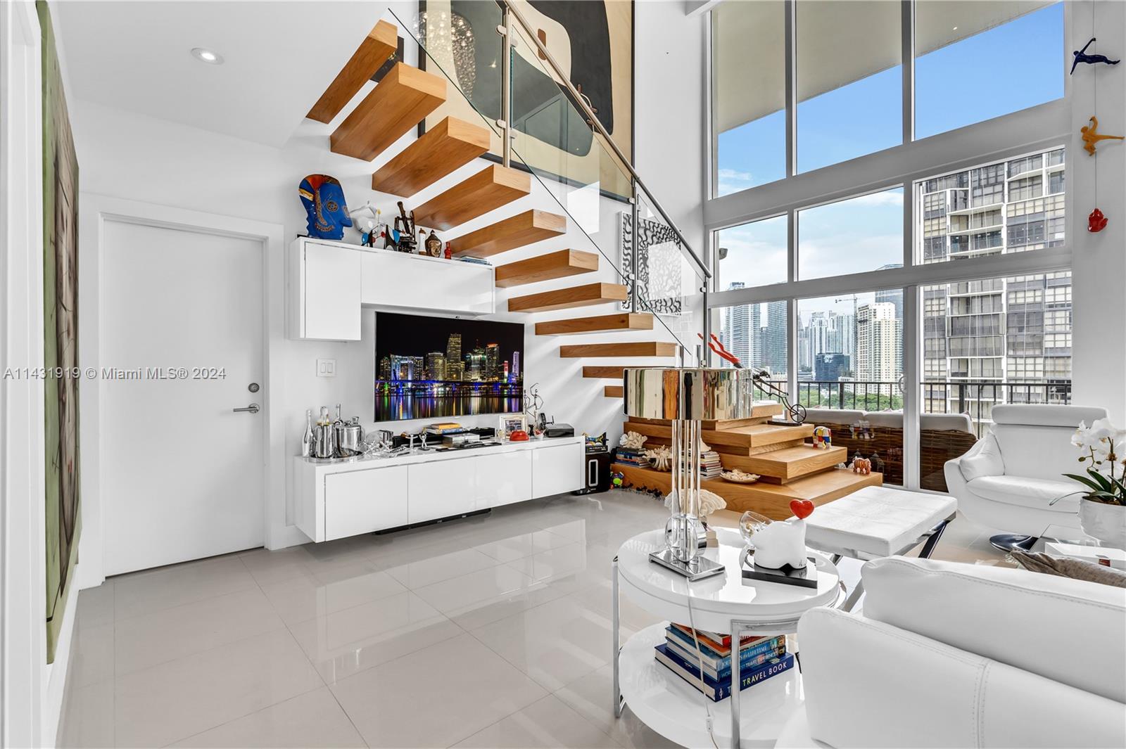 BRICKELL PLACE PHASE II C - Residential