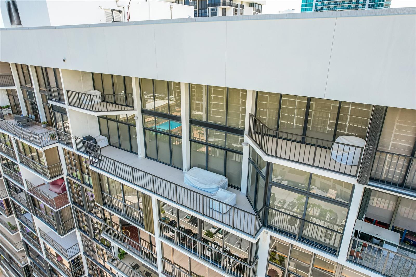 BRICKELL PLACE PHASE II C - Residential