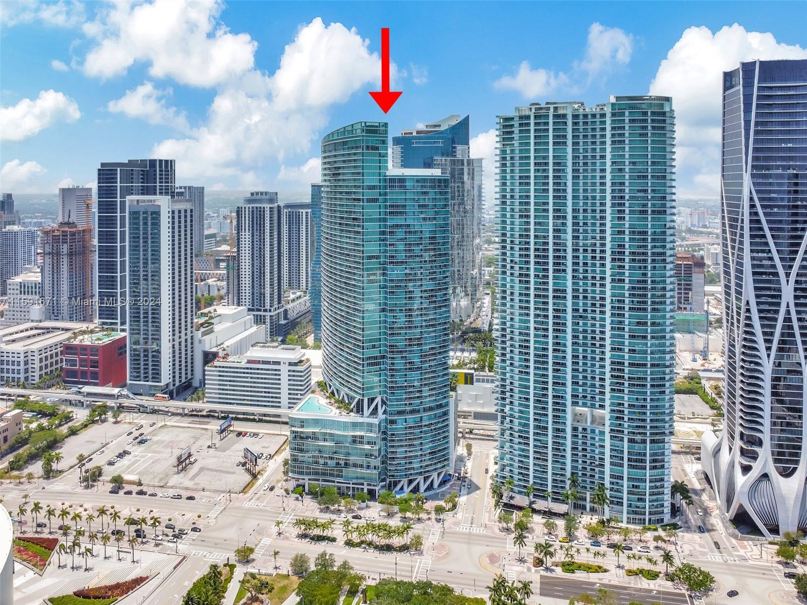View Miami, FL 33132 condo