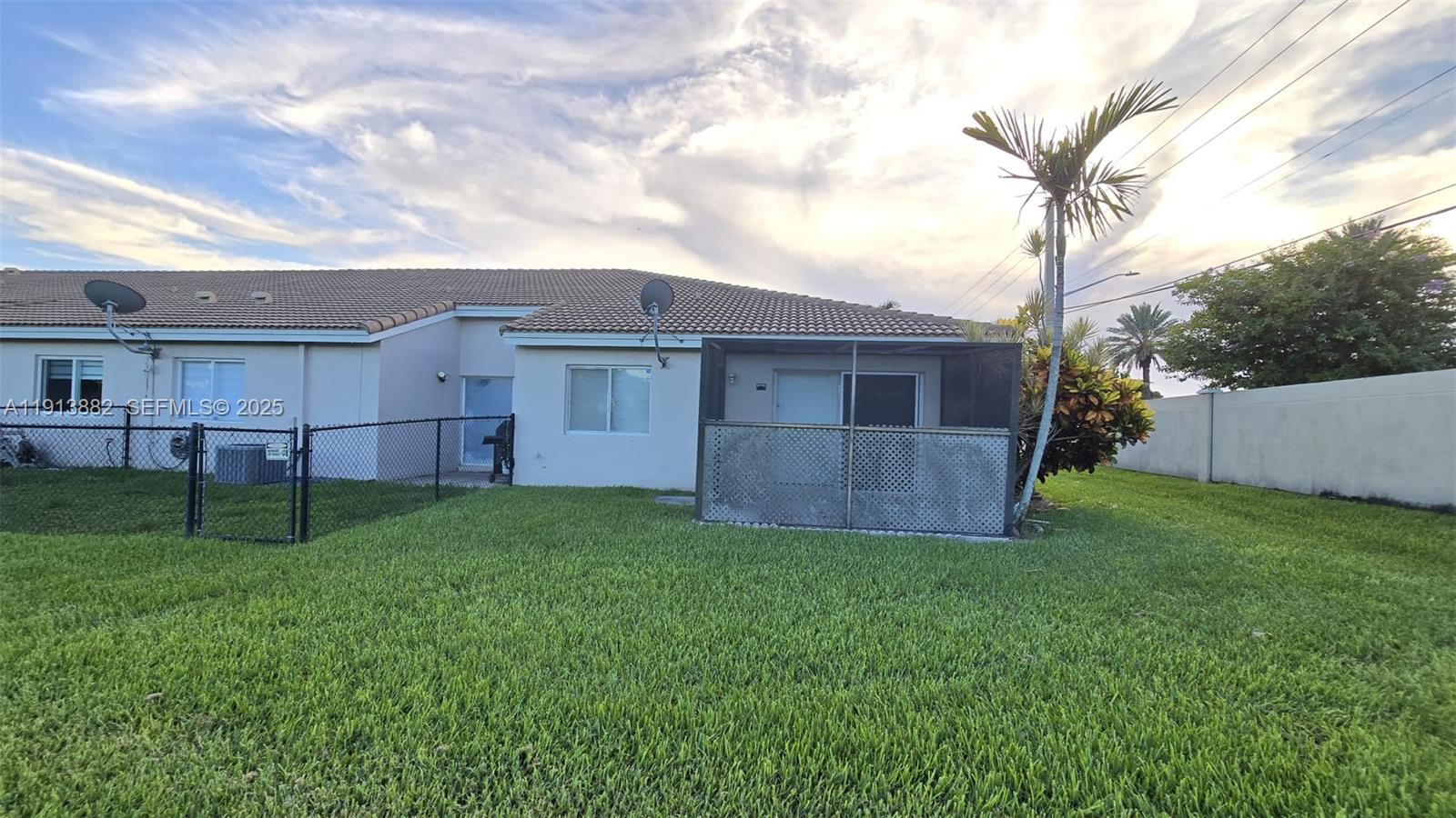 VILLAGES OF RENAISSANCE - Residential