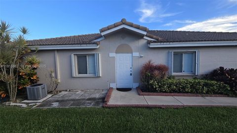 Photo of 1711 SW 116th Way, Miramar, FL 33025 (MLS # A11913882)