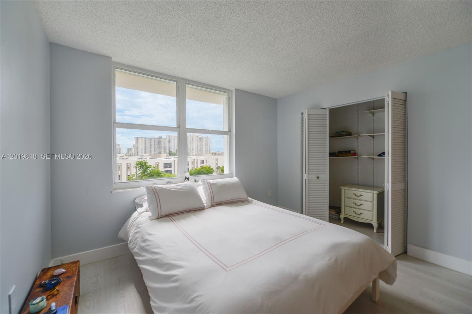 TOWNE ROYALE CONDO - Residential